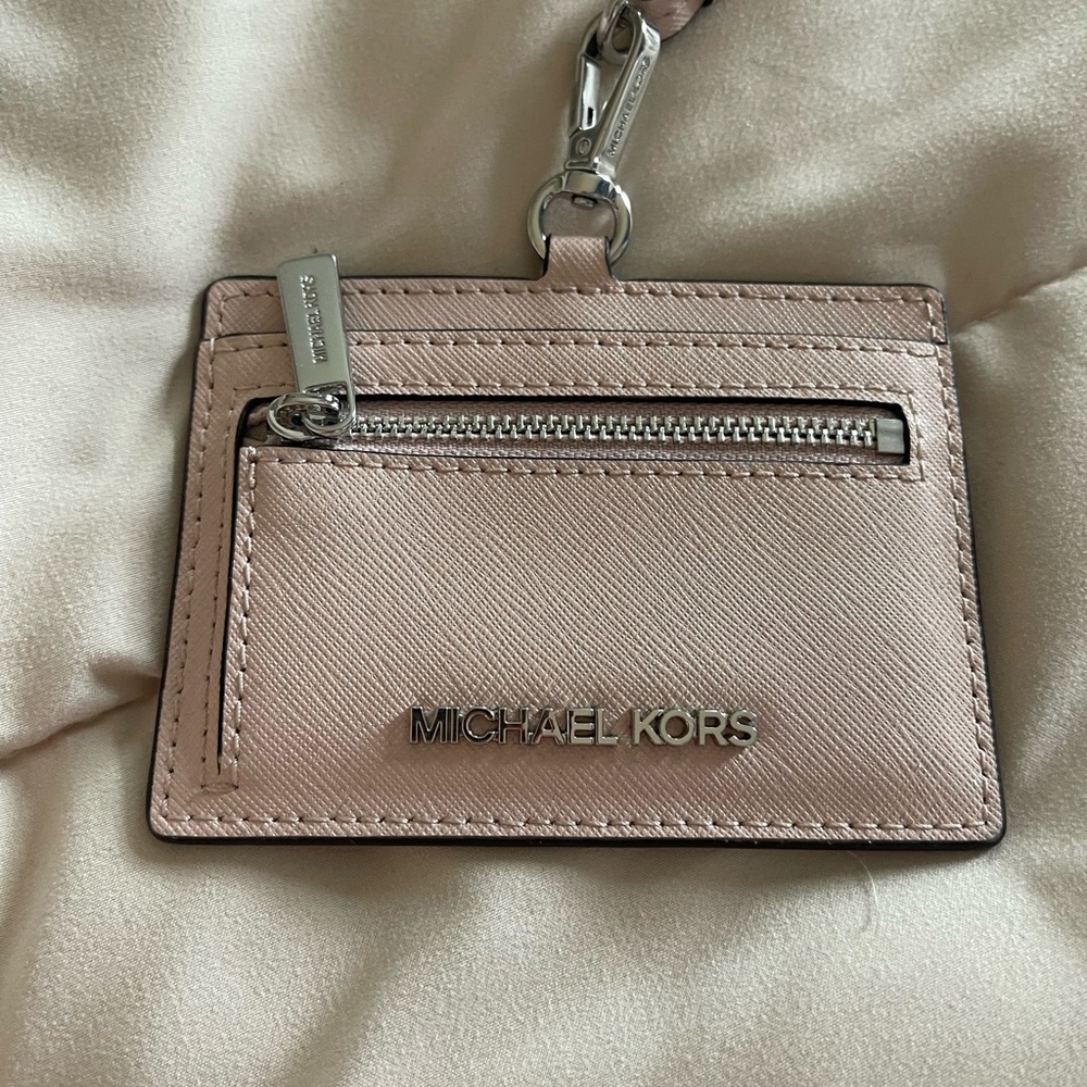 Michael Kors Blush Card Holder with Silver Details